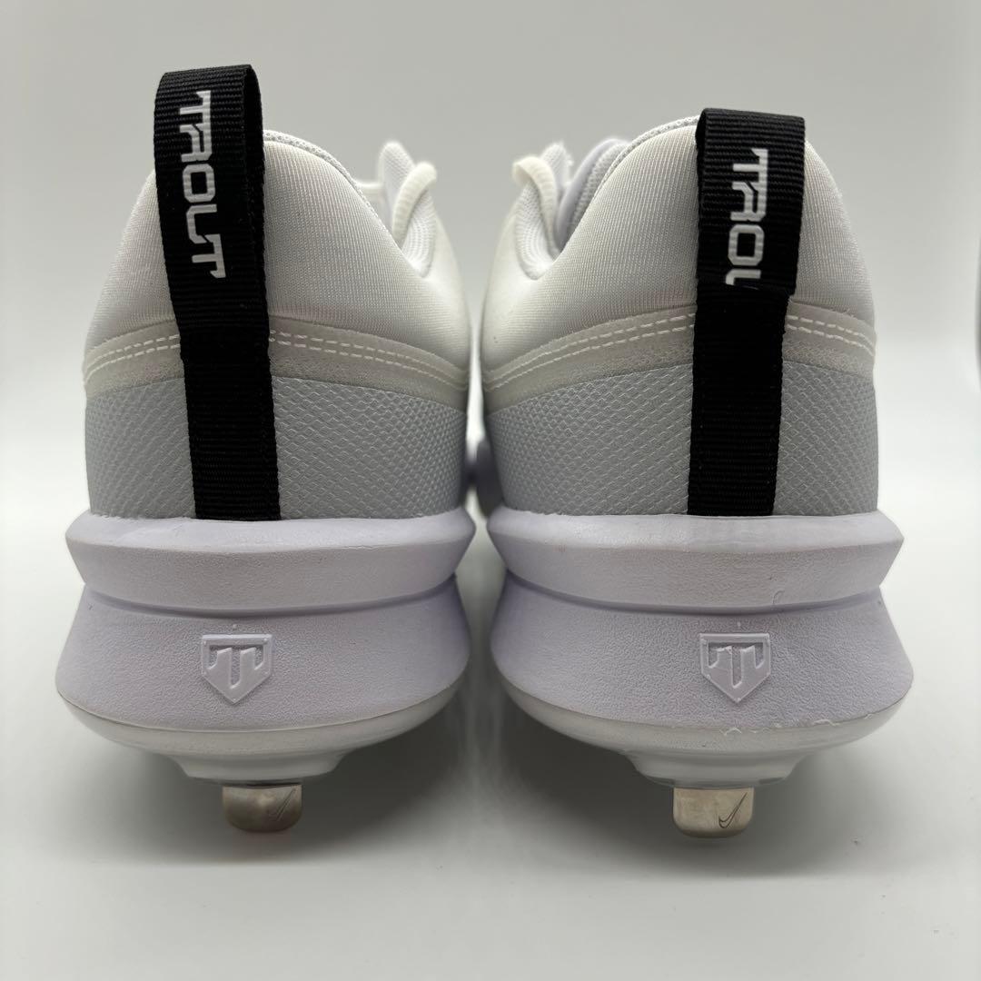 NIKE 野球 スパイク トラウト 金具 ホワイト 白 27㎝ ローカット 軽量
