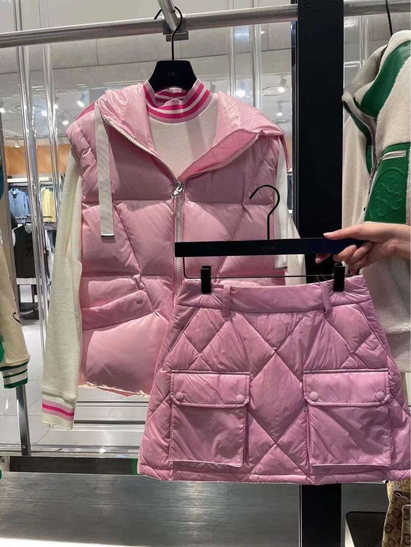 ゴルフウェア レディース 女性用 ダウンベスト ピンク、ブルーSML