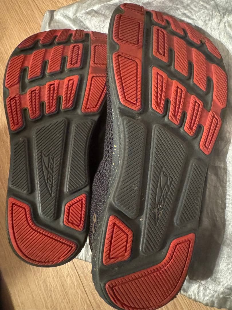 B*O様 ALTRA ESCALANTE RACER 2 TOKYOメンズ 26
