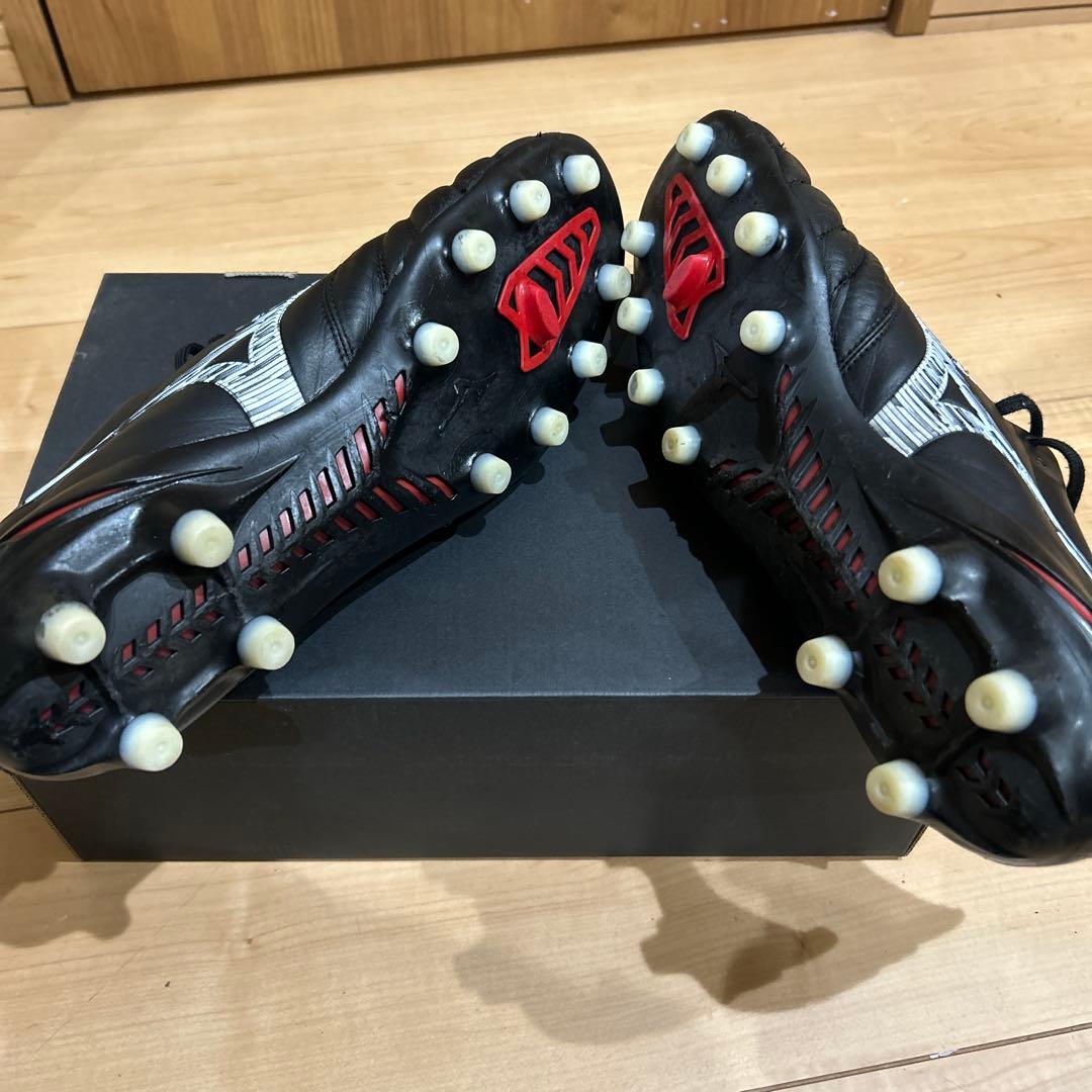 Mizuno Morelia ネオ4サッカーシューズ ブラック/レッド値下げ⭕️