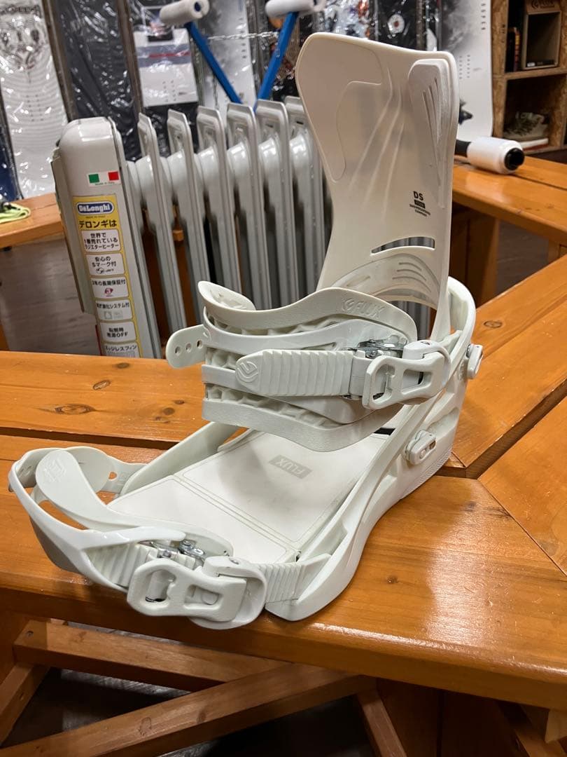 【中古】23-24 FLUX DS スノーボード　ビンディング　フラックス