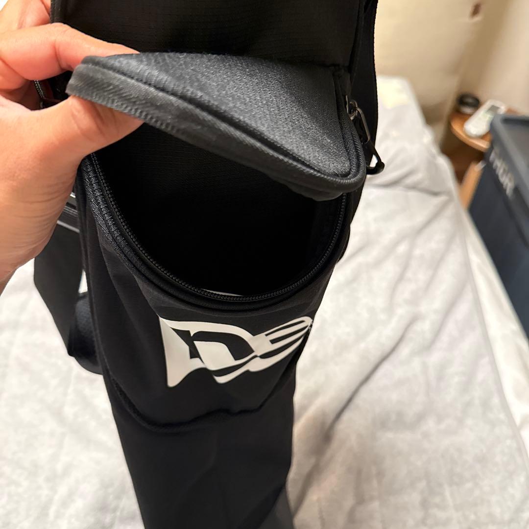 NEWERA黒 キャディバッグ