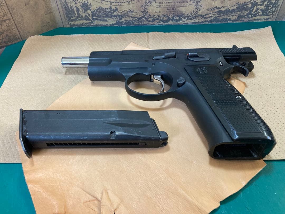 KSC Cz75 セカンドバージョン 【ガスブローバック】 ヘヴィウェイト