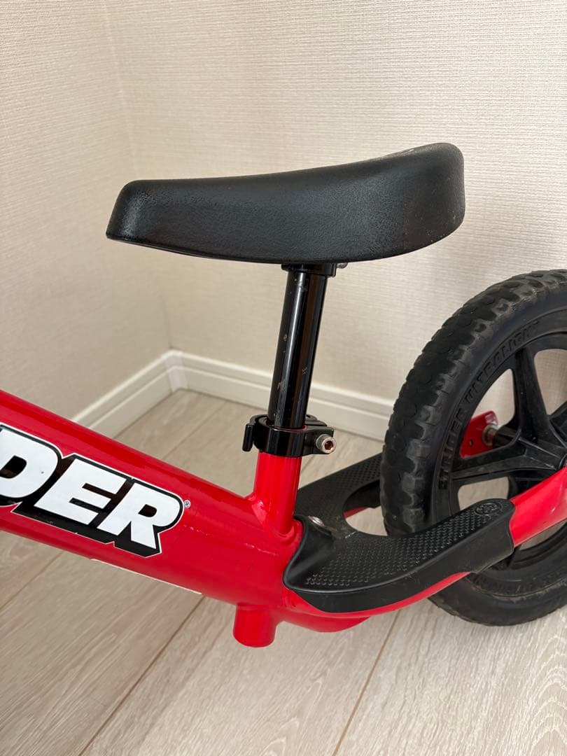 STRIDER バランスバイク レッド 12インチ　ストライダースポーツモデル