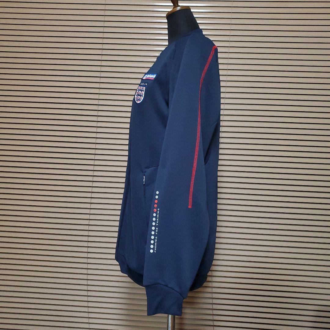 00ss UMBRO イングランド代表　ウォームアップジャケット