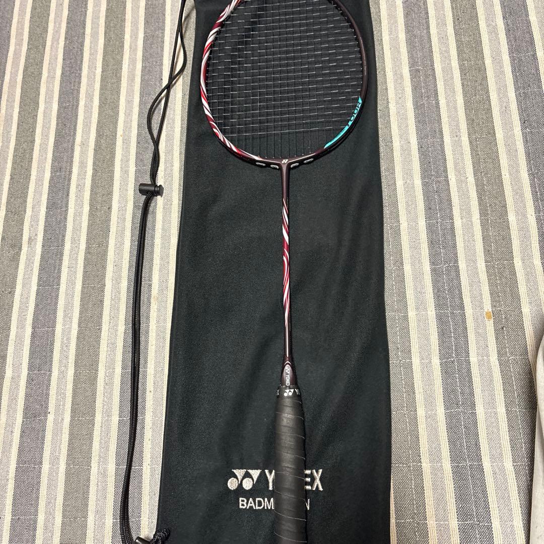 超美品 YONEX ASTROX 100 TOUR ラケット