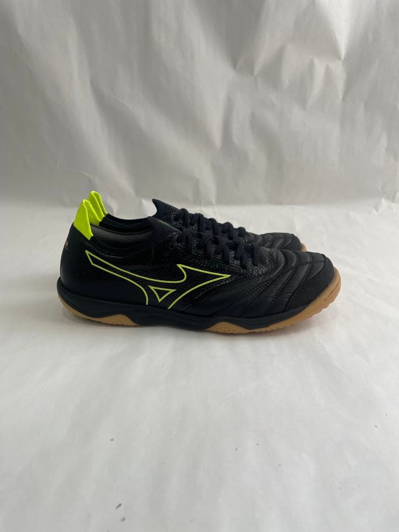 MIZUNO MOLERIA NEO SALA β JAPAN IN