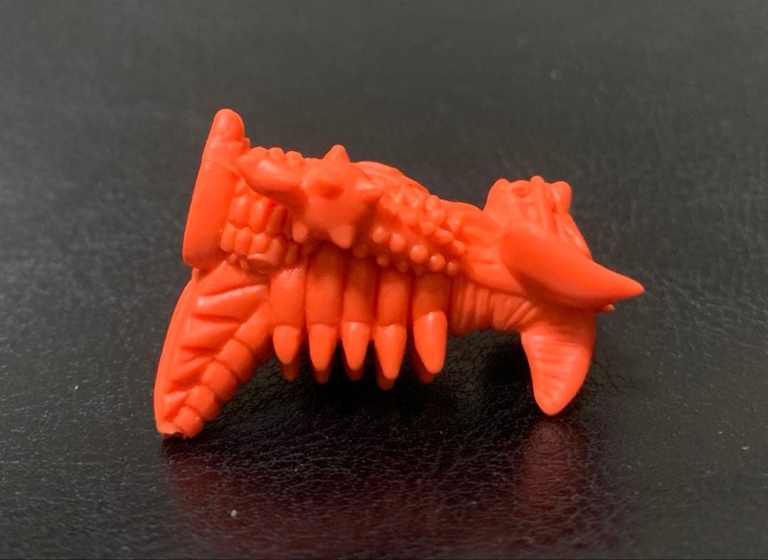 ウルトラ怪獣消しゴム　タイラント（橙色）　ポピー　当時物　希少　昭和レトロ