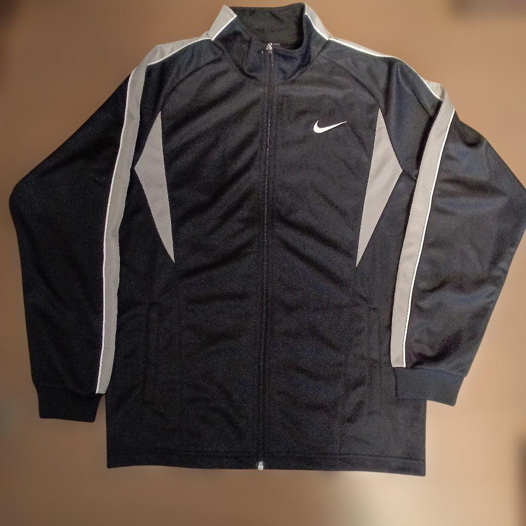 美品NIKEブラック地（ブラック×グレー） ジャージ上下セット サイズＳ