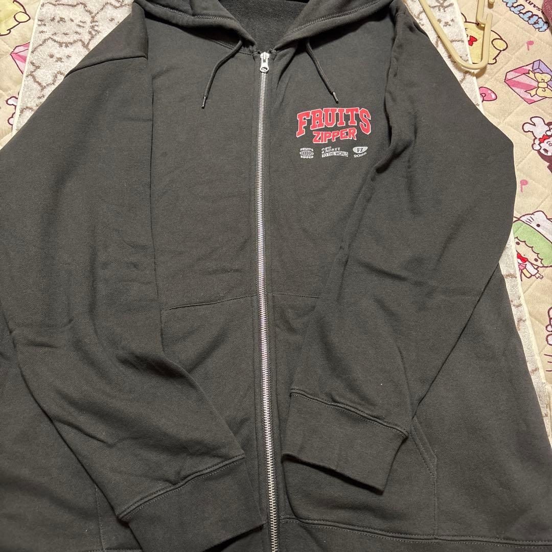 FRUITSZIPPER パーカー 月足天音