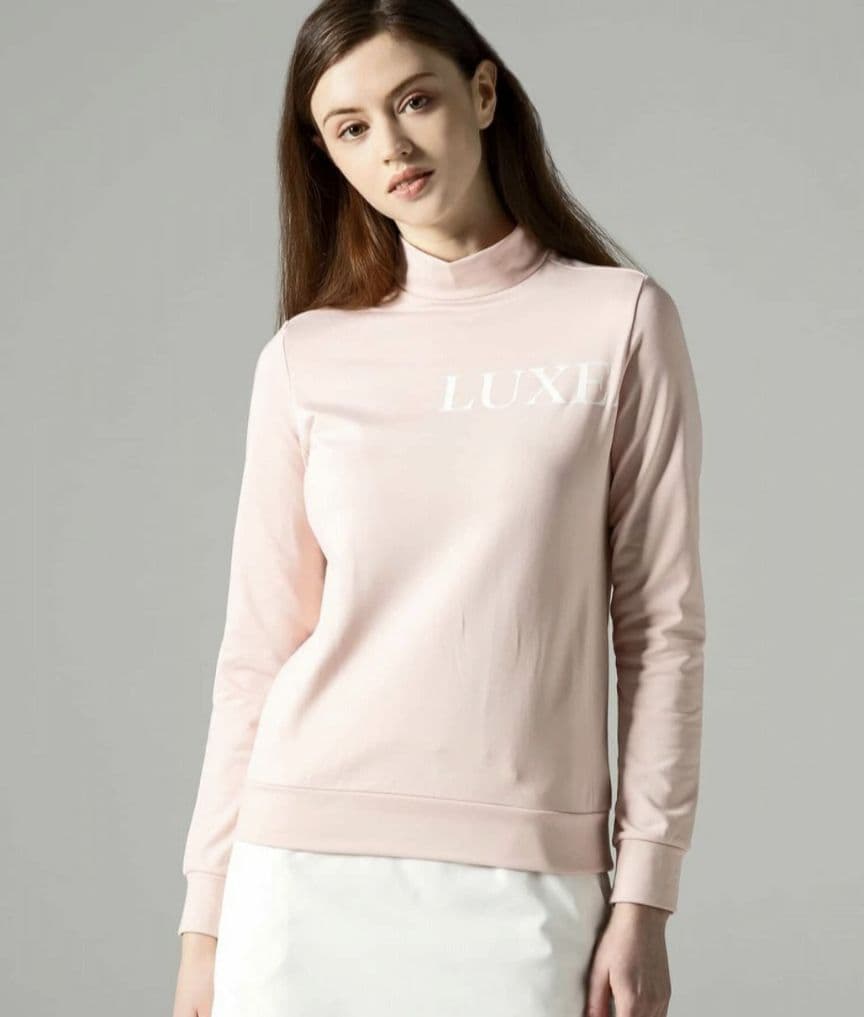 新品 LUXEAKMPLUS 光沢ロゴモックネックTシャツ ピンク S