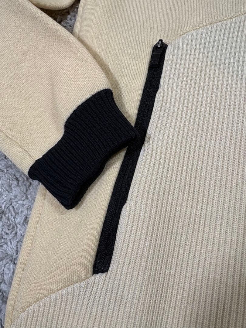 DESCENTE Golf ゴルフウェア　ニット　ジャケット ハイブリッド