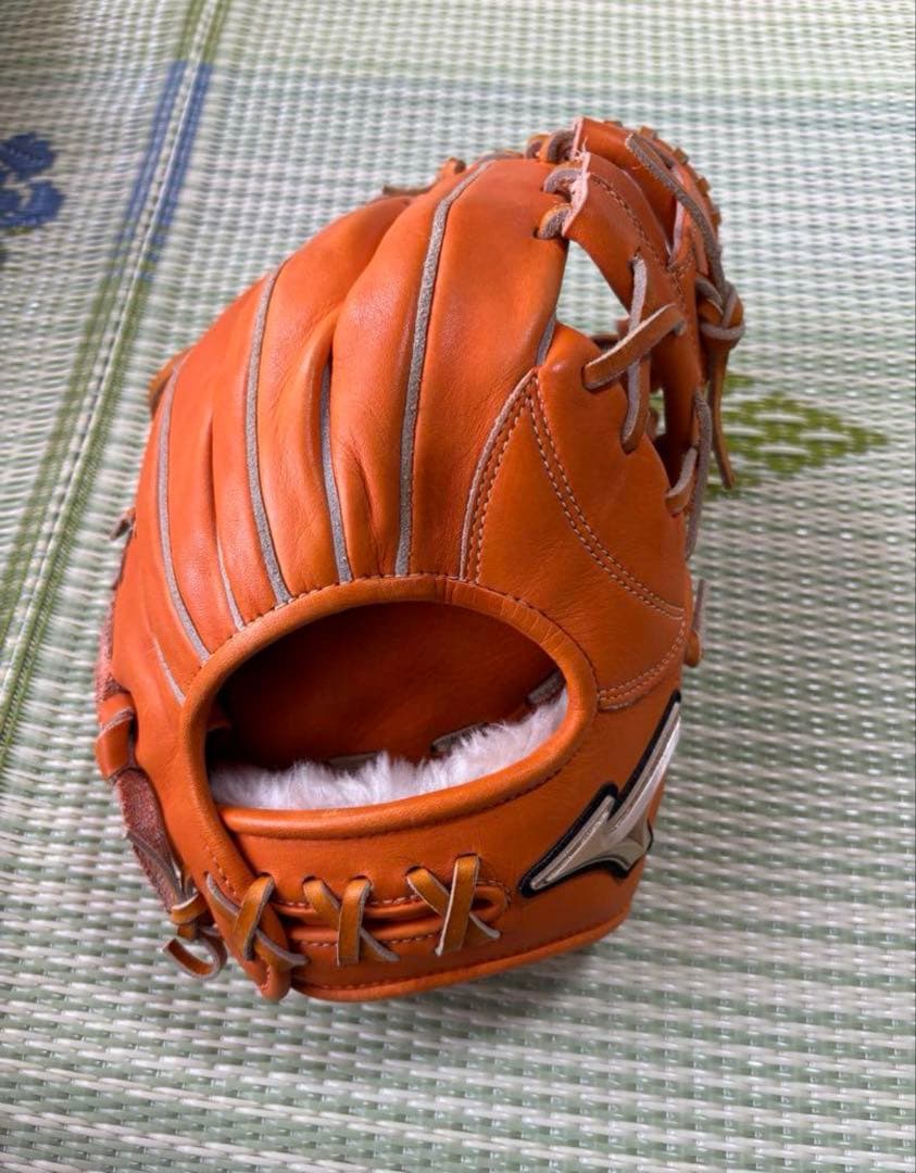 ミズノグローバルエリート 軟式内野用グローブ 坂本モデル