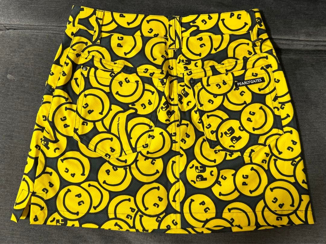 パーリーゲイツ　バナナPG SMILE柄Peストレッチドビースカート