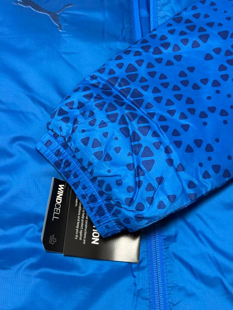 新品未使用プーマ　中綿ウォーマー　ウィンドブレーカー　658814　青　M