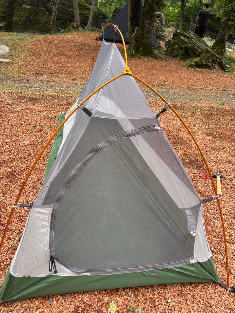 Naturehike 軽量ドーム型テント　ソロ用
