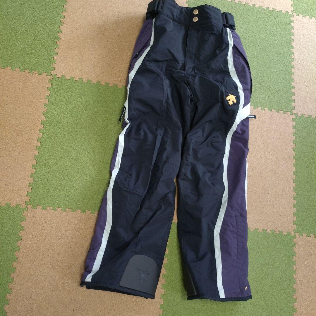 オガサカスキー別注品ウエア　オピニオン用ゴールドワッペン　デサント製