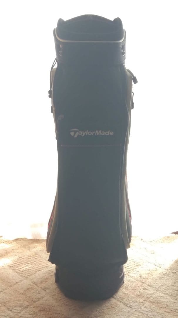 TaylorMade　ゴルフバッグ　キャディバッグ