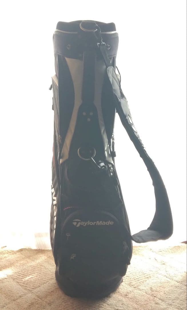 TaylorMade　ゴルフバッグ　キャディバッグ