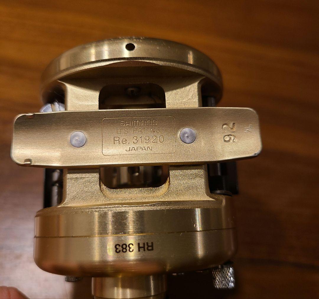 SHIMANO　CALCUTTA 100XT ベイトリール　シマノ　カルカッタ