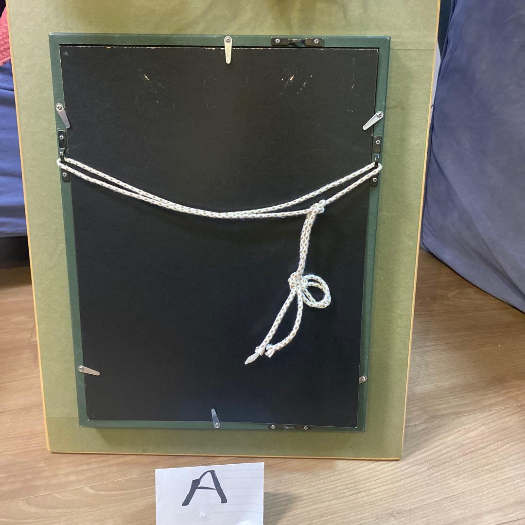 足の油彩画 金色フレーム付き