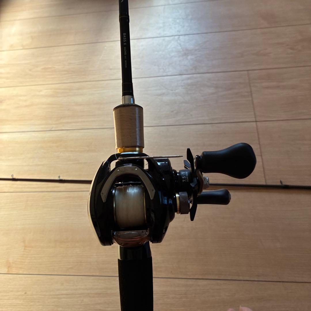Daiwa BASS X 80 ベイトリール　竿セット