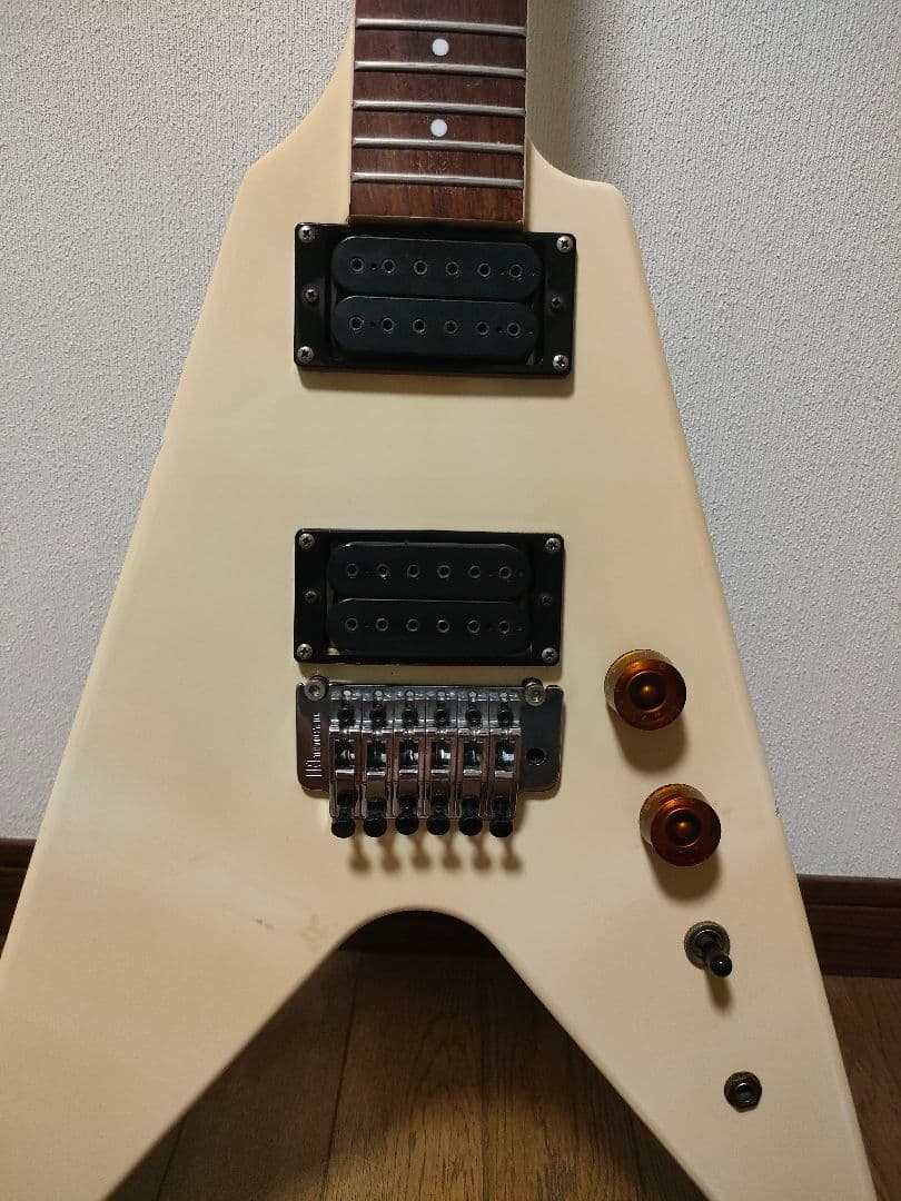FERNANDES BSV-60 フェルナンデス フライングV ビンテージ