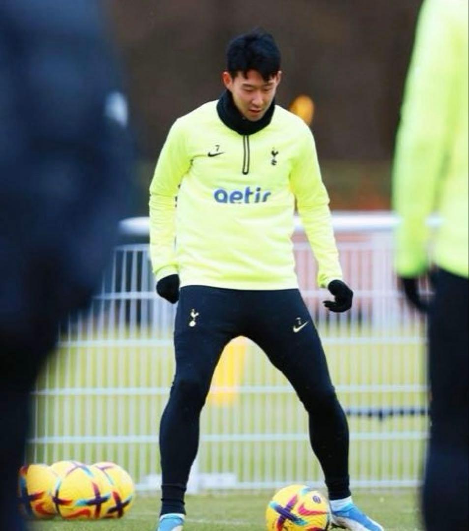 Nike Tottenham Hotspur トレーニングウェア