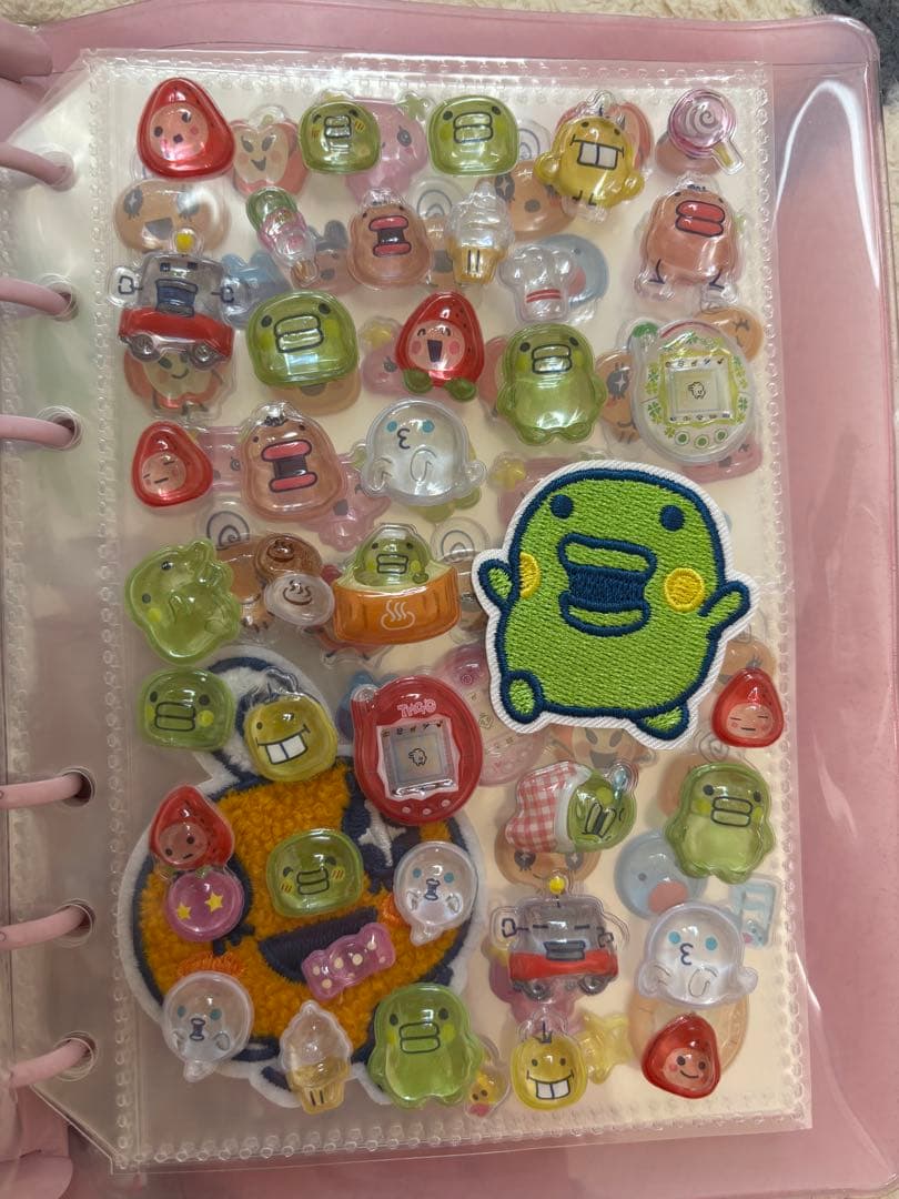 ♡シール帳　引退品♡ たまごっち　サンリオ　プチドロ　おはじき　うるちゅる　A6