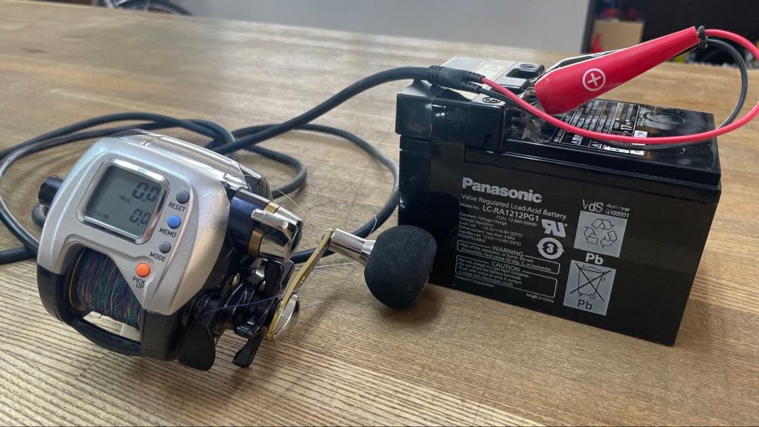 t*6様 DAIWA LEOBRITZ S400 電動リール 付属品有り