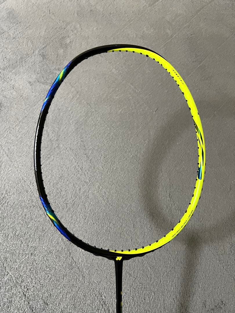 YONEX アストロクス77 4UG5