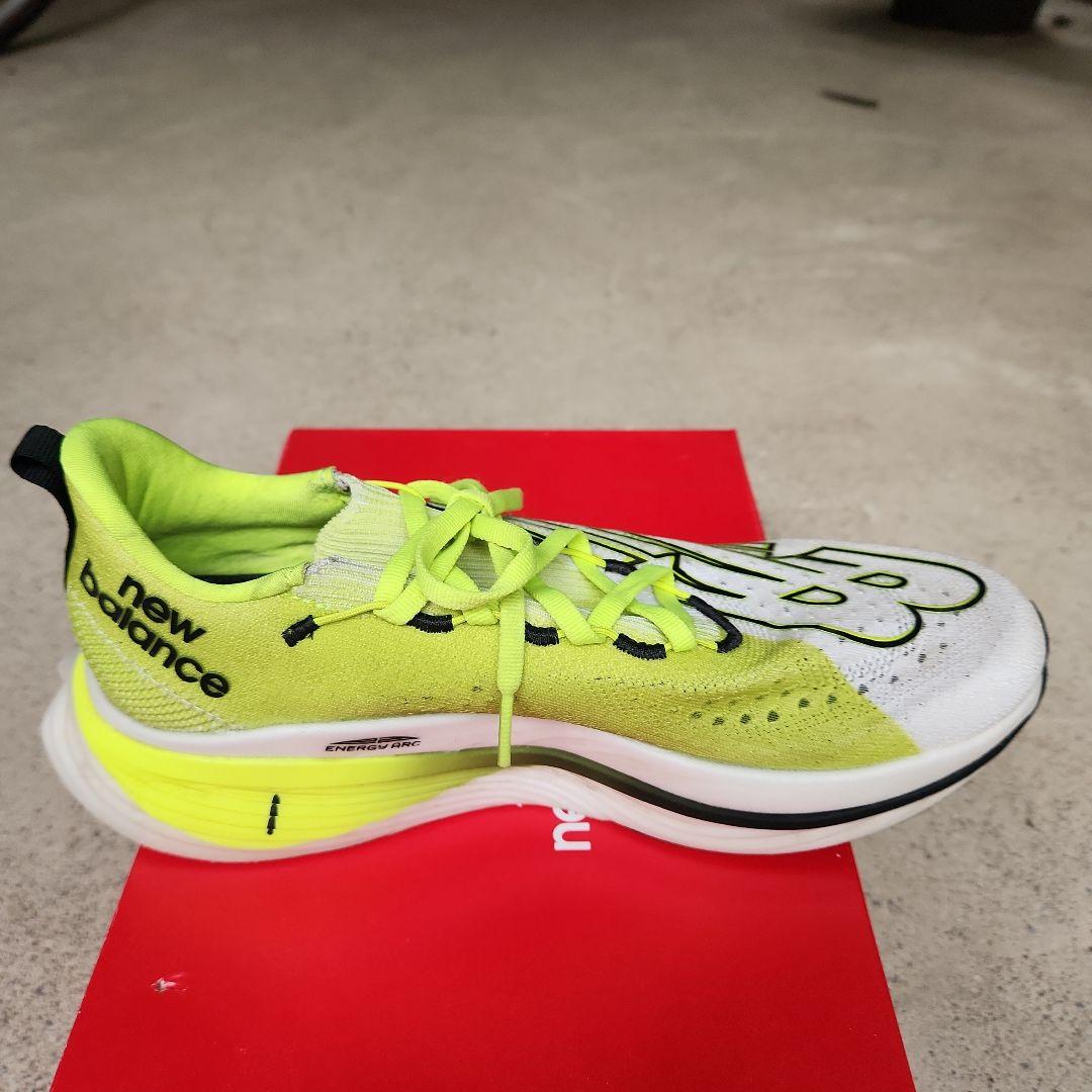 スパイク・シューズ New Balance FuelCell SuperComp v3