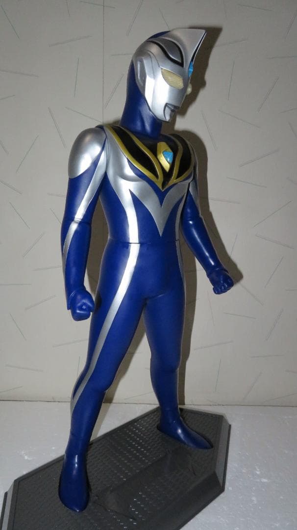 ウルトラマンアグル（Ｖ２）フィギュア　京本コレクション