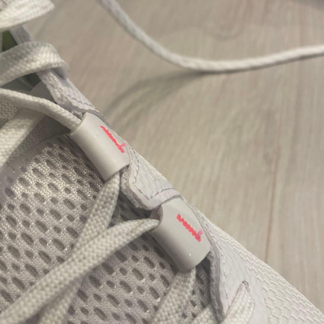 asics アンプレアルス2バスケットボールシューズ ホワイト/イエロー