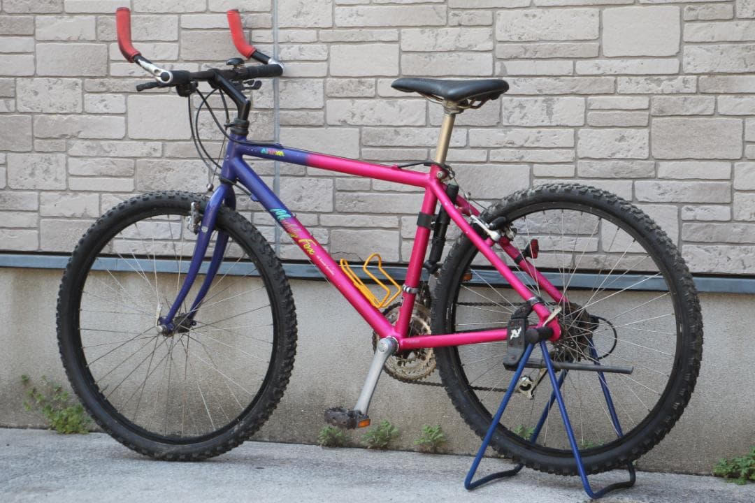 引き取り限定♪人気のマディフォックス♪アラヤ♪ビンテージMTB♪MuddyFox