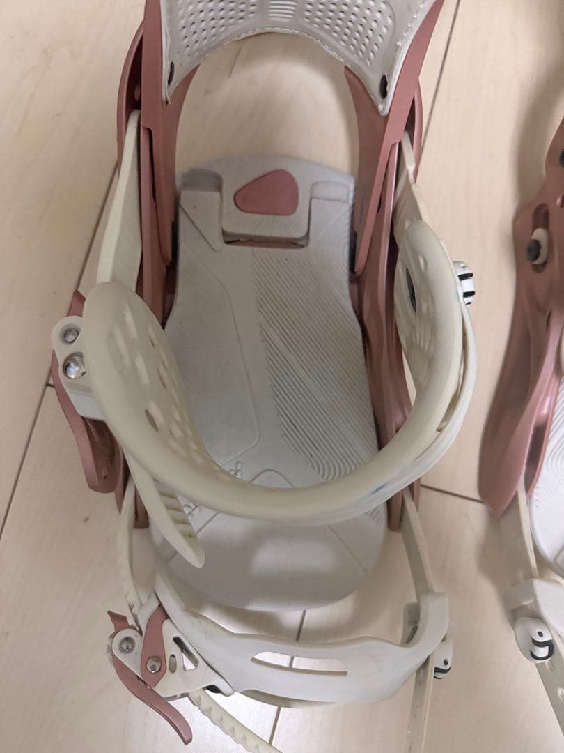 BURTON バインディングレディースレクサ　Lexa Re:Flex Sサイズ