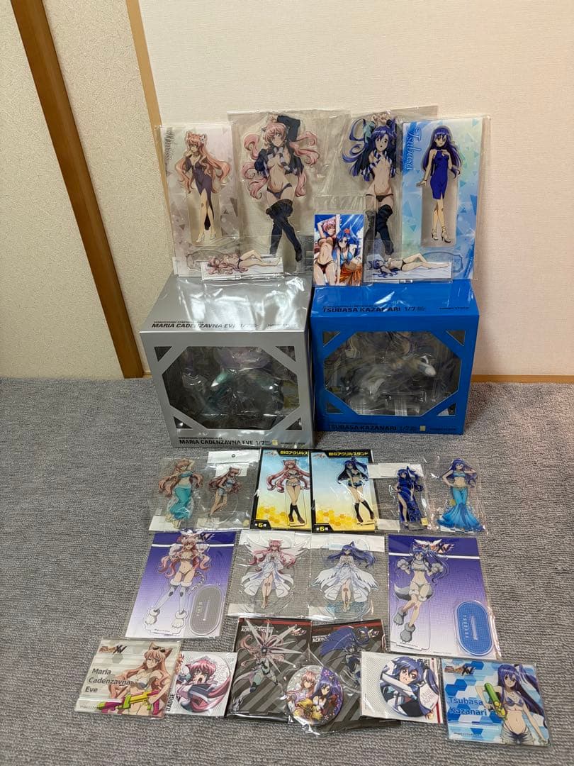 戦姫絶唱シンフォギア　マリア・カデンツァヴナ・イヴ　風鳴翼　グッズセット