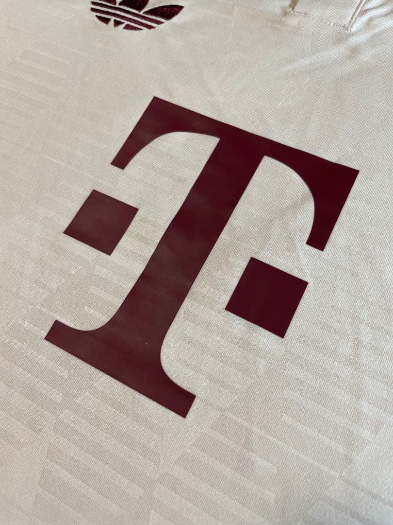 BAYERN MÜNCHEN 24/25 3rd jersey