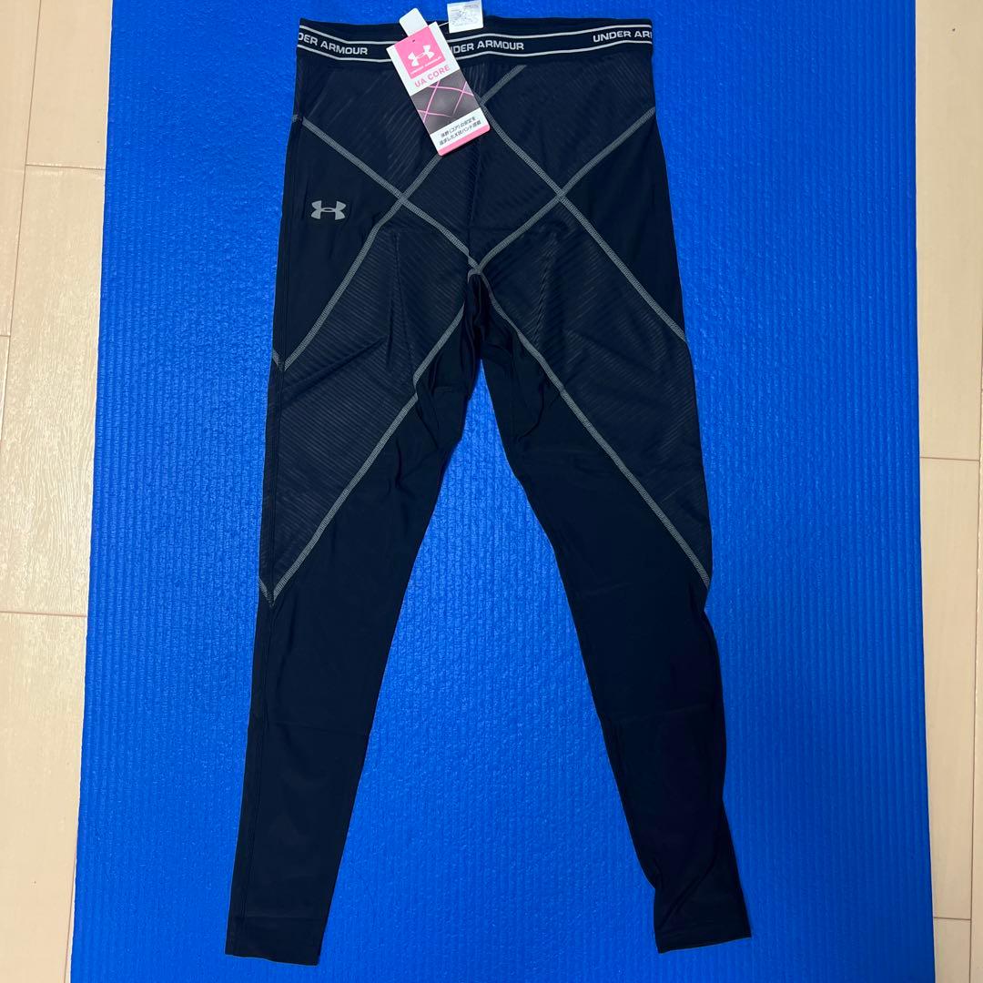 コアタイツ　Under Armour UA Core Tight Lサイズ