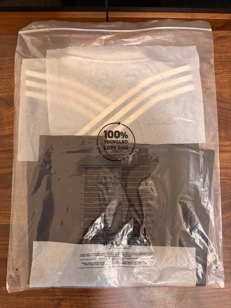 ADIDAS ORIGINALS × OASIS ツアー ジャカード ジャージ