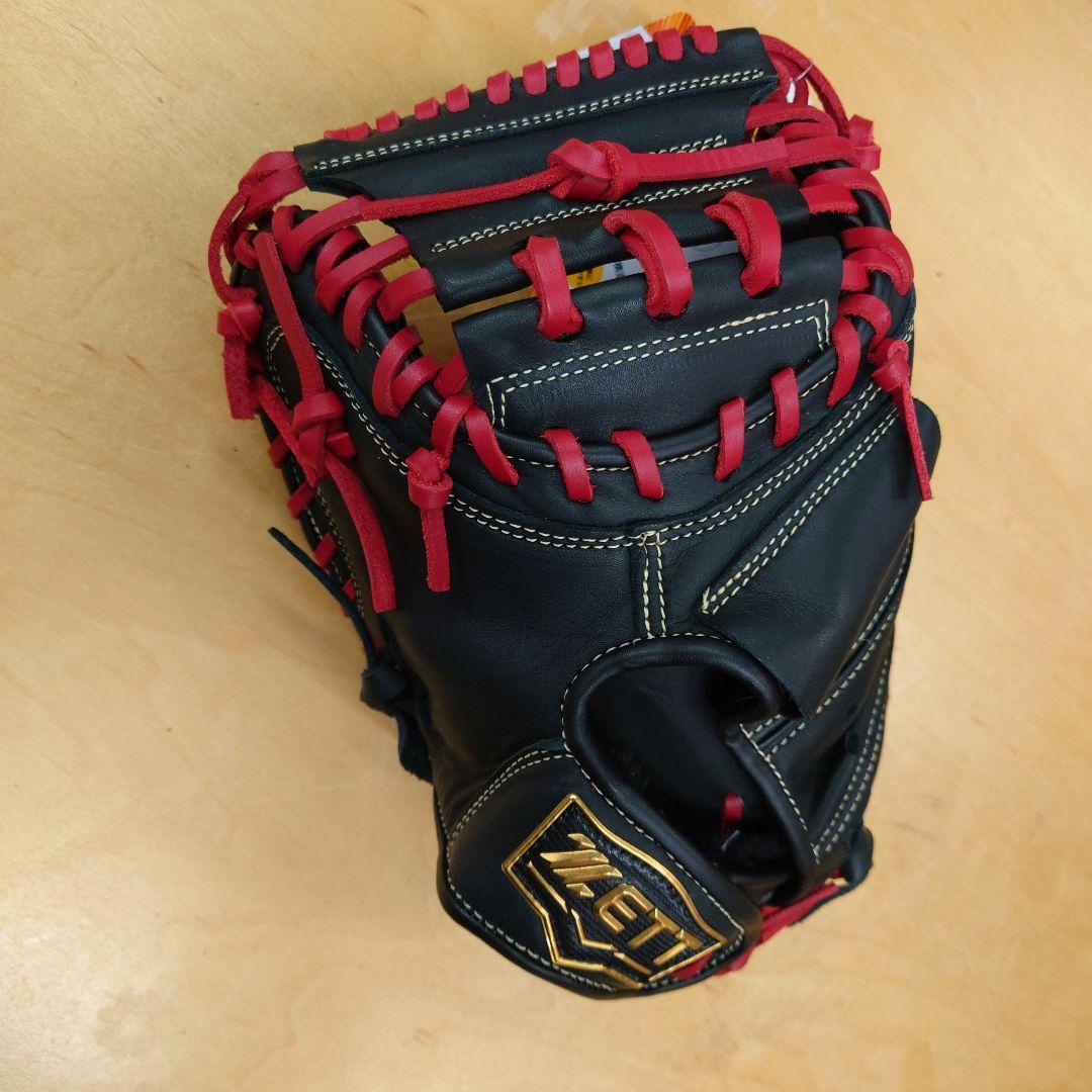【未使用】￥14110　ゼット少年軟式キャッチャーミット左投　黒/赤