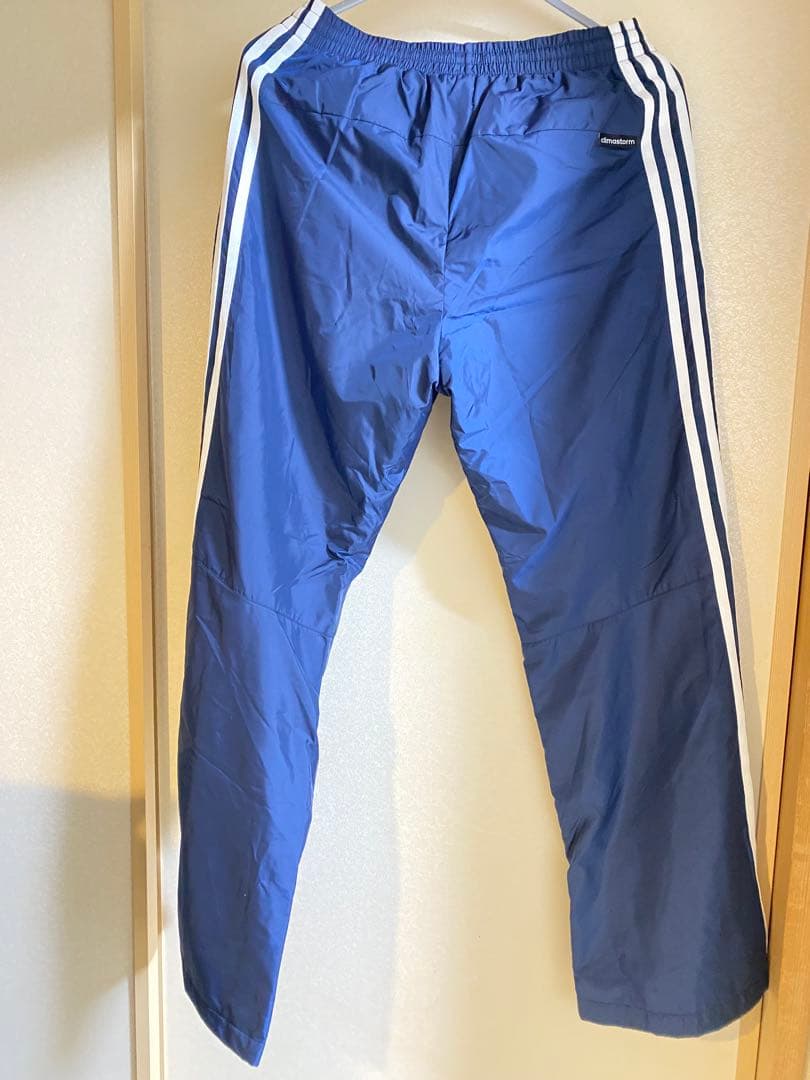 新品　adidas ネイビー　ウインドブレーカー上下セット　Ｌサイズ