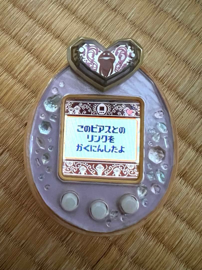 たまごっちピース　たまデコピアス　　なめこ