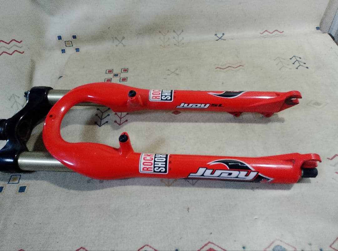 ROCK SHOX 26インチ フォーク JUDY SL