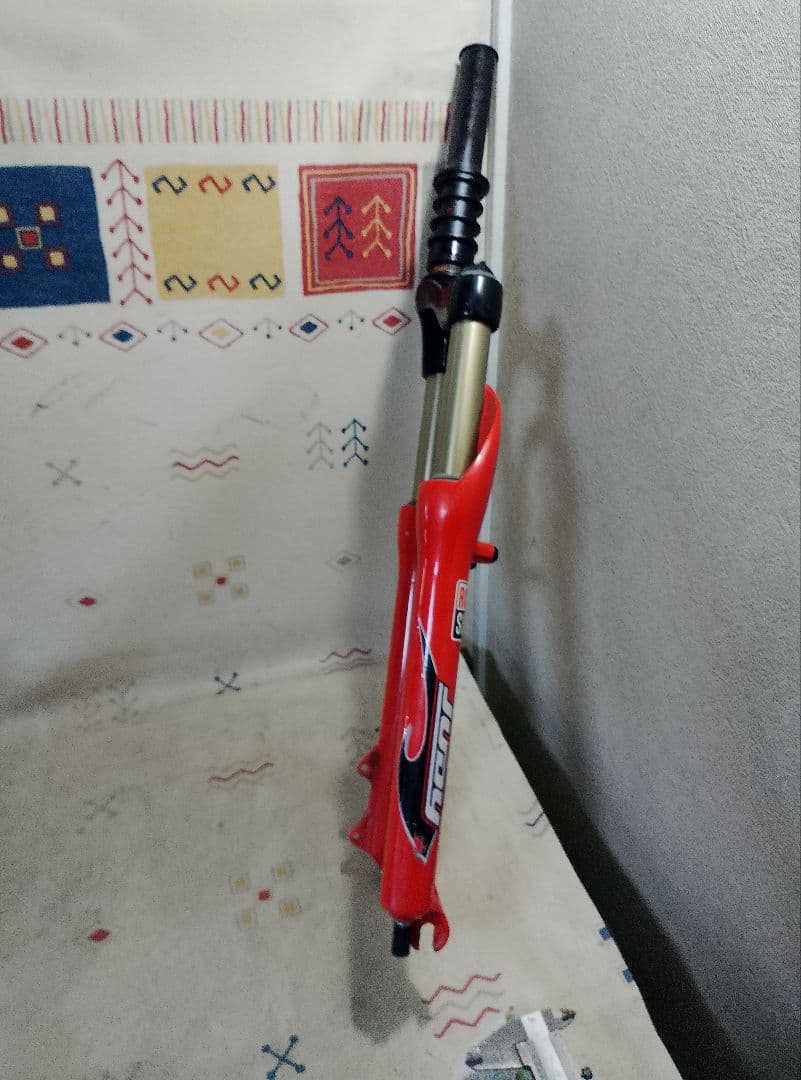 ROCK SHOX 26インチ フォーク JUDY SL