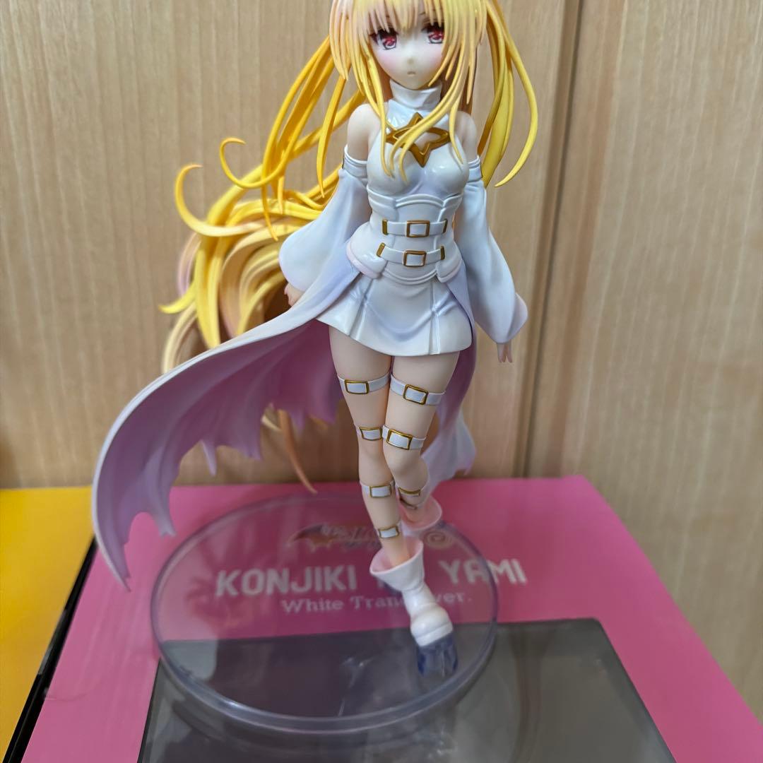 ユニオンクリエイティブ 金色の闇