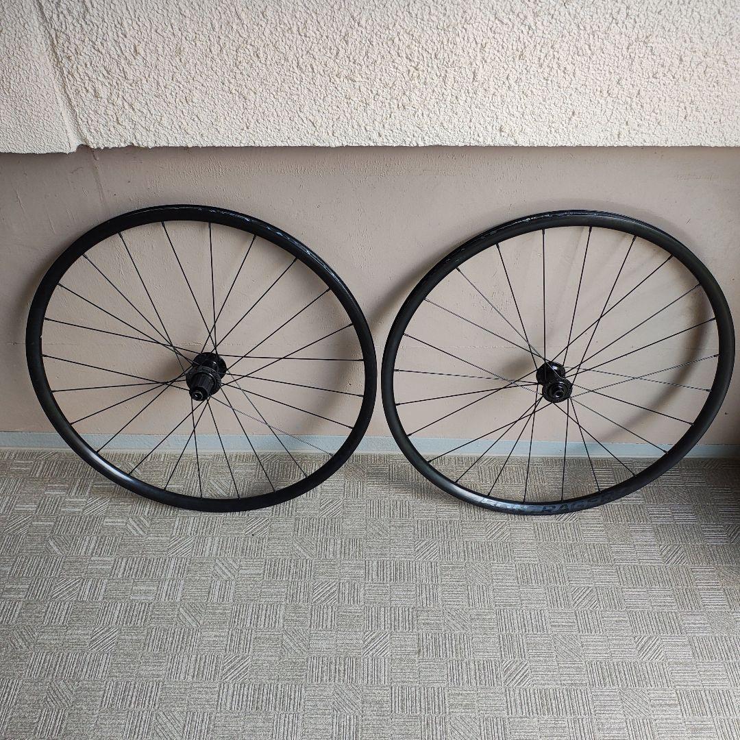 Bontrager Paradigm TLR ホイール前後セット