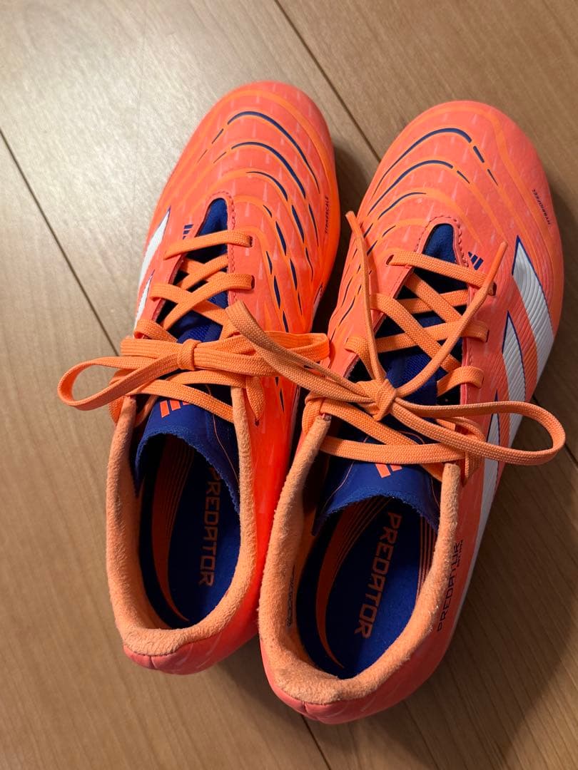キッズ プレデター LEAGUE HG/AG / 土・人工芝用 adidas