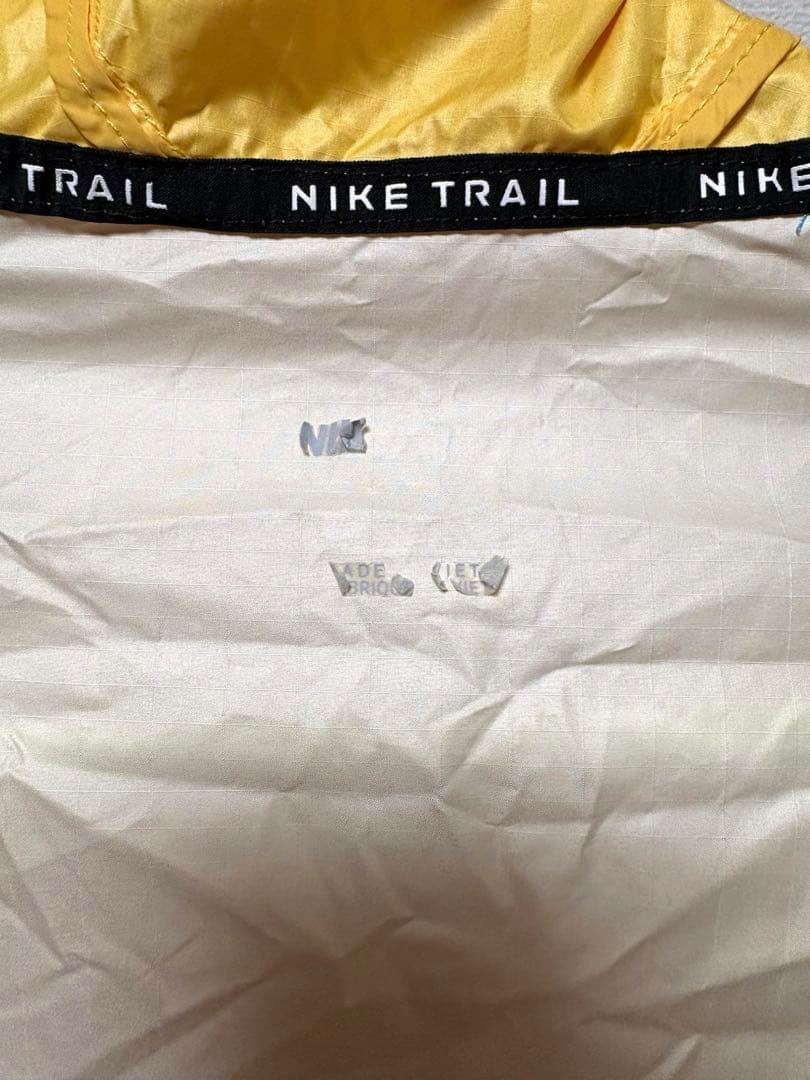 ナイキトレイル NIKE TRAIL ウインドランナー Sサイズ