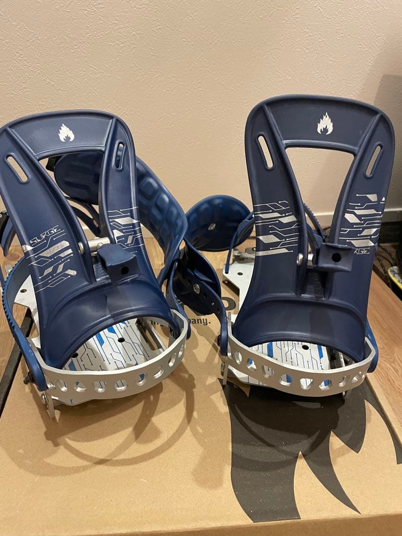 SPARKR&D SURGE l Blue Mサイズ ビンディング